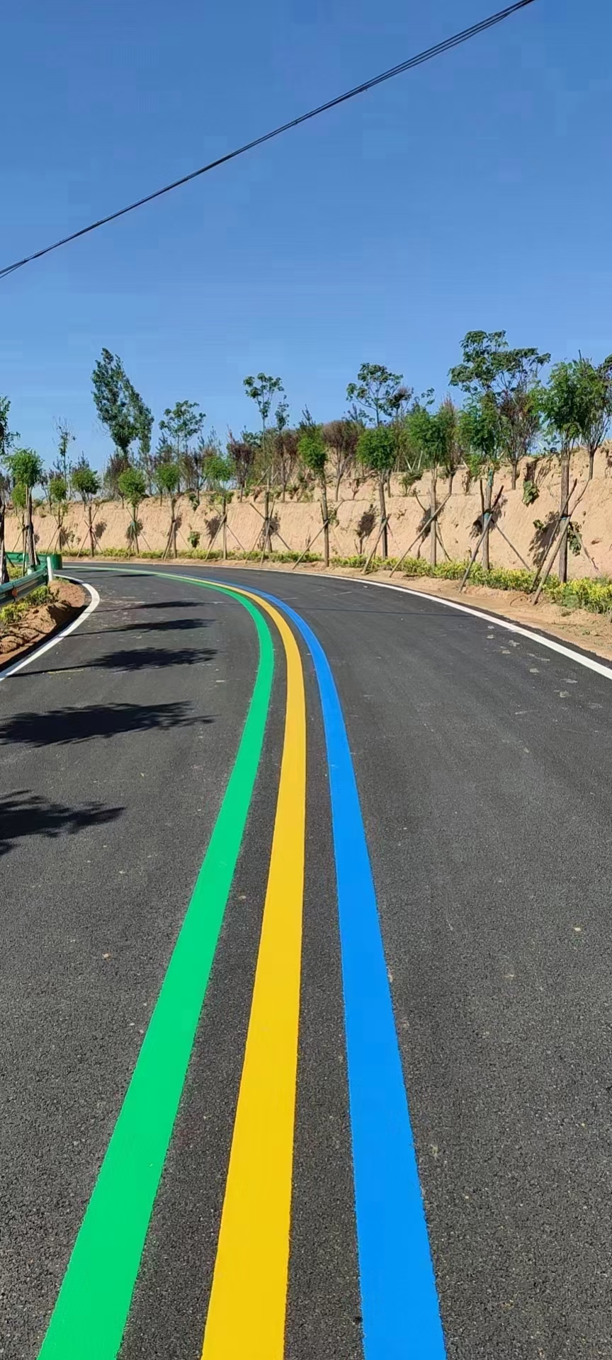 誰(shuí)知道蘇州道路劃線公司電話，蘇州道路劃線施工單位？