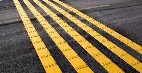 震蕩標線對車輪有損害嗎？科學震蕩標線提升行車安全