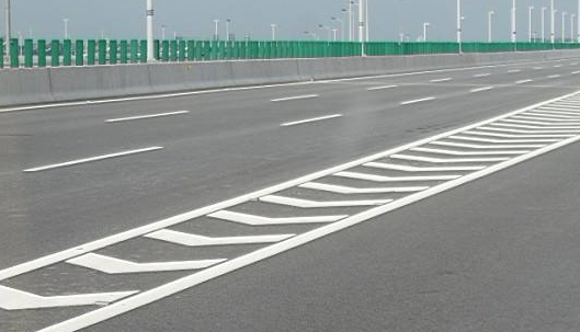 蘇州道路劃線標線施工隊？  找飛揚市政