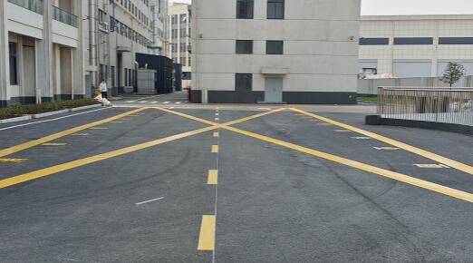 蘇州專業廠區劃線施工，筑牢安全根基，賦能企業騰飛