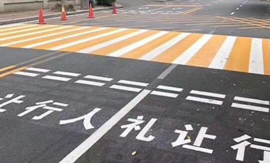 廠區停車位劃線施工找哪家？專業團隊為您排憂解難