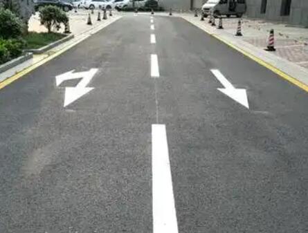 無錫廠區劃線哪家強？專業團隊打造精準安全作業區