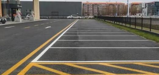 多年專注停車場劃線 - 飛揚市政靠譜團隊，專業解決劃線難題